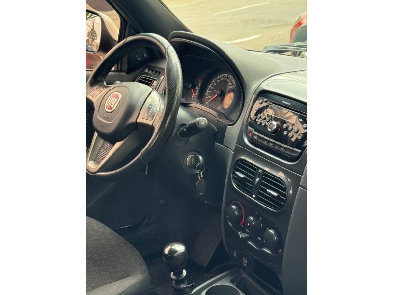 FIAT - STRADA - 2020/2020 - Branca - R$ 81.900,00