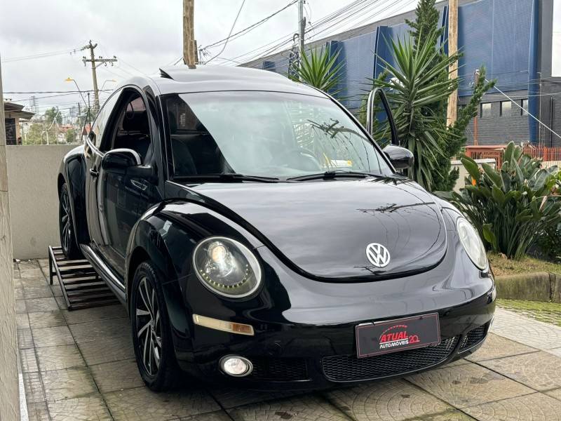 VOLKSWAGEN - NEW BEETLE - 2008/2008 - Preta - R$ 46.900,00