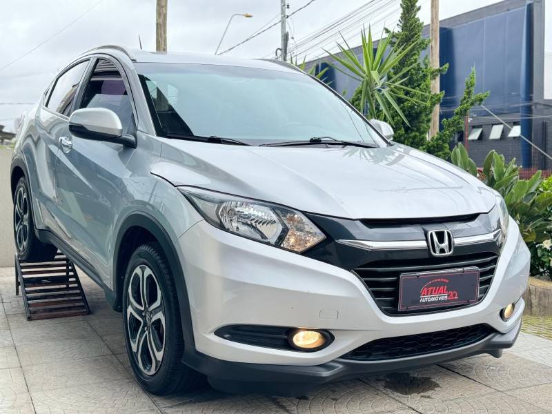 HONDA - HR-V - 2015/2016 - Prata - R$ 88.900,00