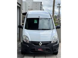 RENAULT - KANGOO - 2015/2015 - Branca - R$ 38.900,00