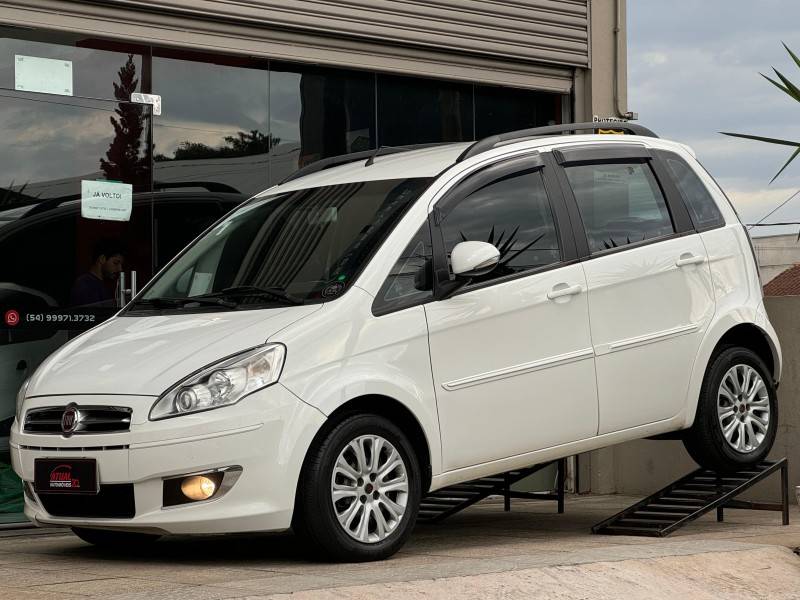 FIAT - IDEA - 2016/2016 - Branca - R$ 43.900,00