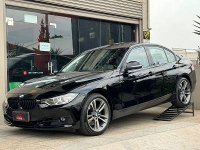 BMW - 328I - 2015/2015 - Preta - R$ 125.900,00