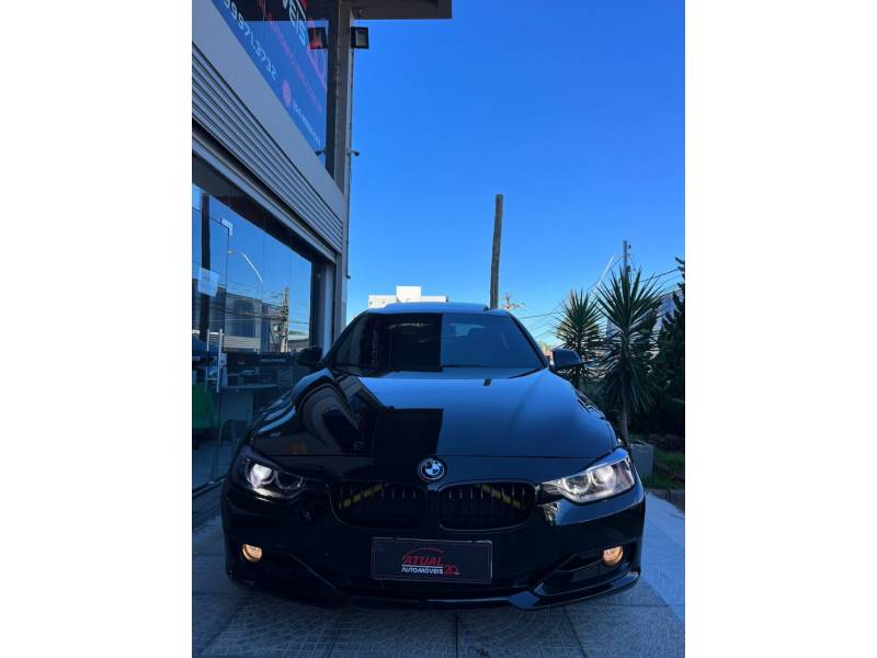 BMW - 328I - 2015/2015 - Preta - R$ 129.500,00